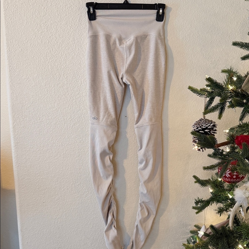 ALO goddess leggings bone heather